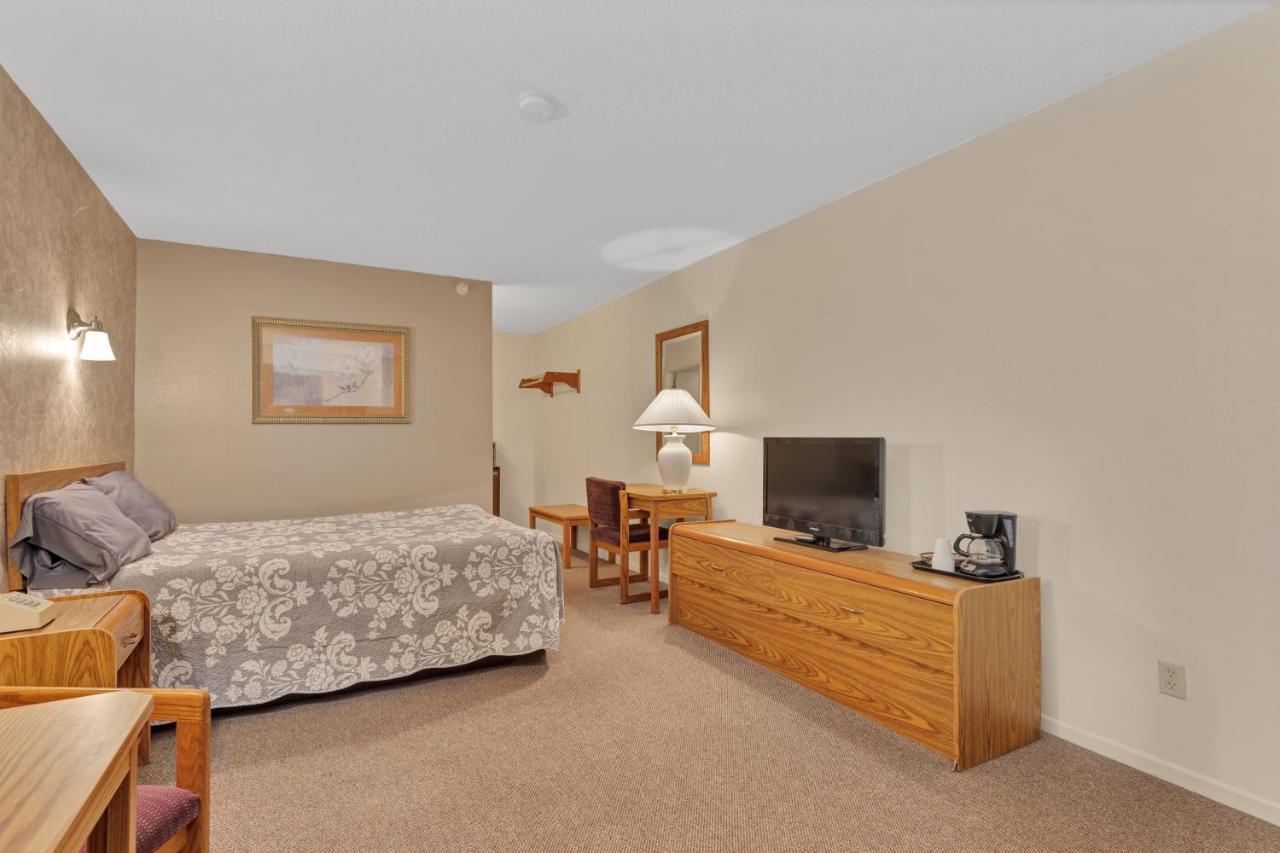 Gold Star Motel Рапид Сити Екстериор снимка