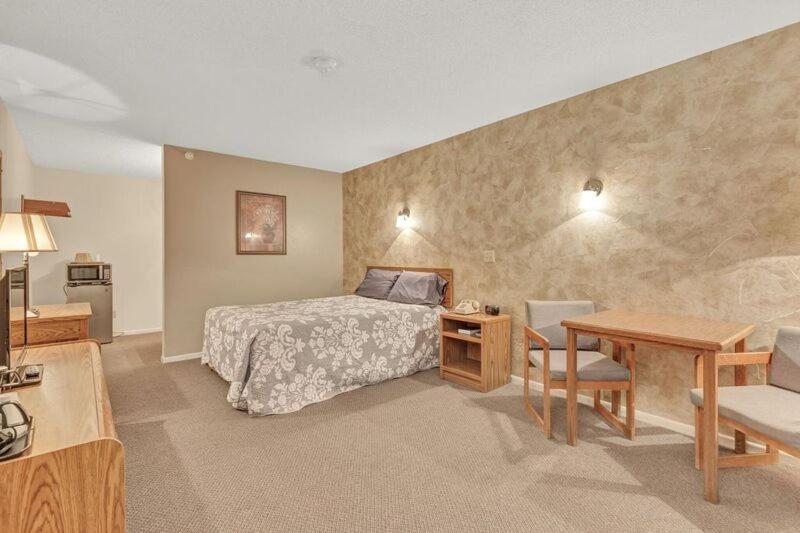 Gold Star Motel Рапид Сити Екстериор снимка